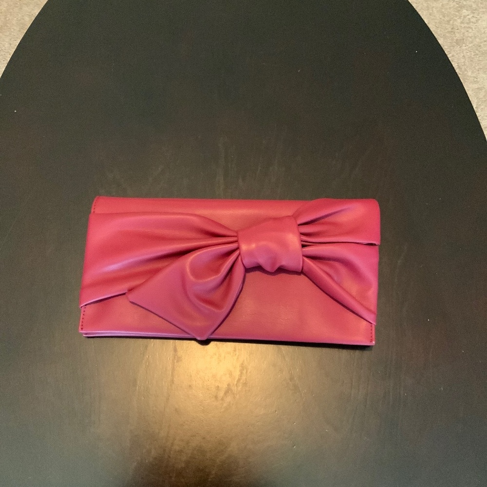 Out on the Town Clutch!